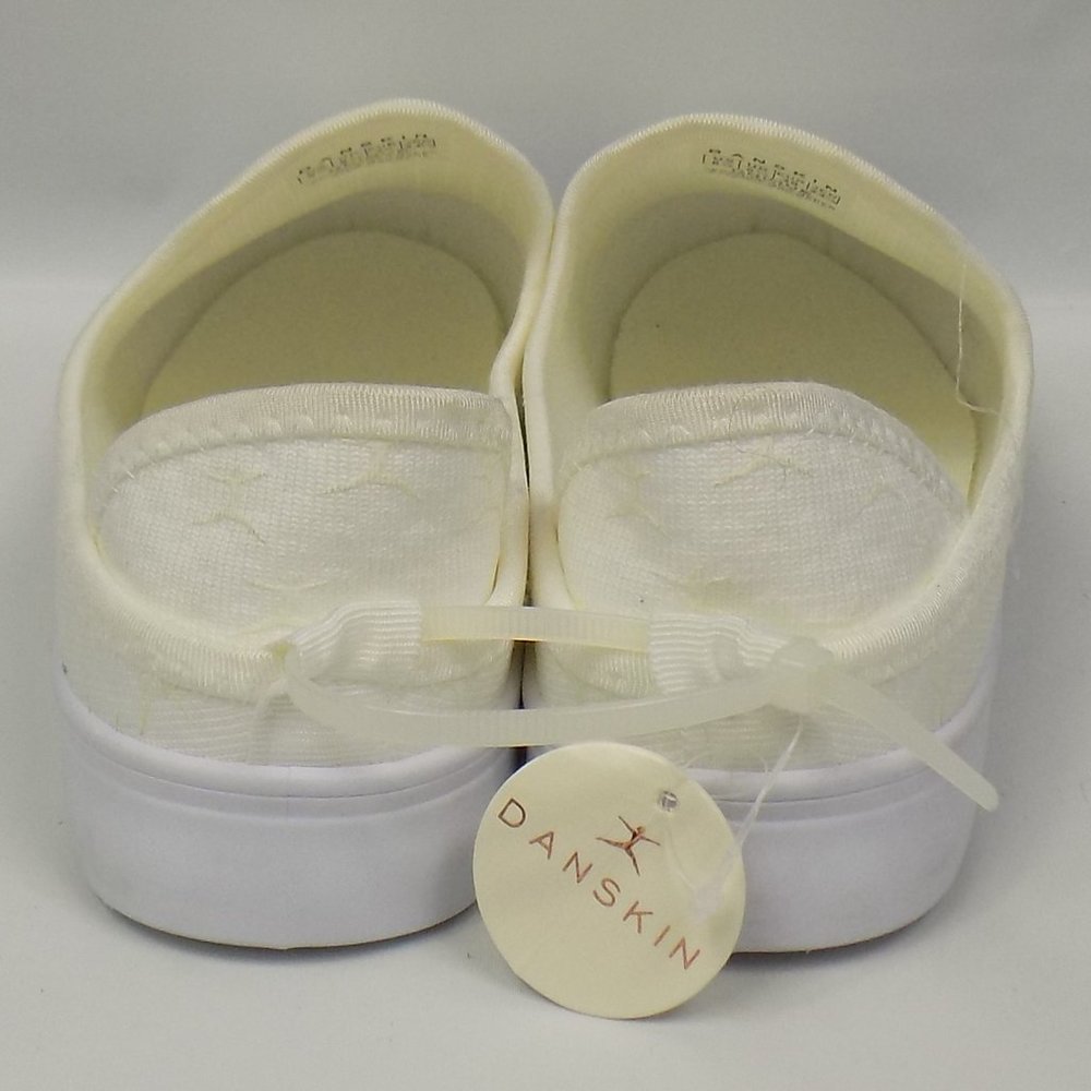 Danskin Unique Vegan Textile Ultra Light Comfort Memory Foam Slip-Ons Sz 8.5 NWT - Picture 4 of 14